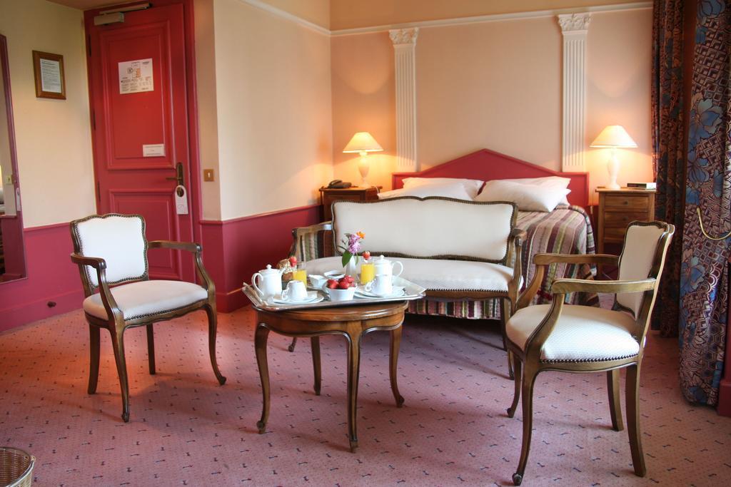 Le Cedre De Soyons Hotel Szoba fotó